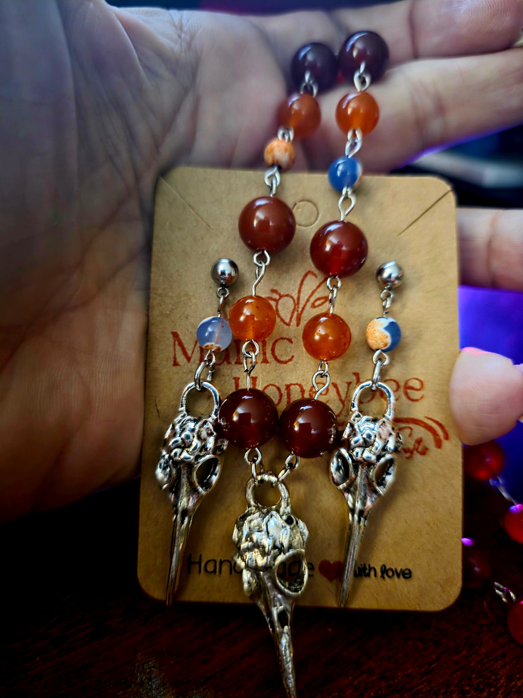 Carnelian skull set