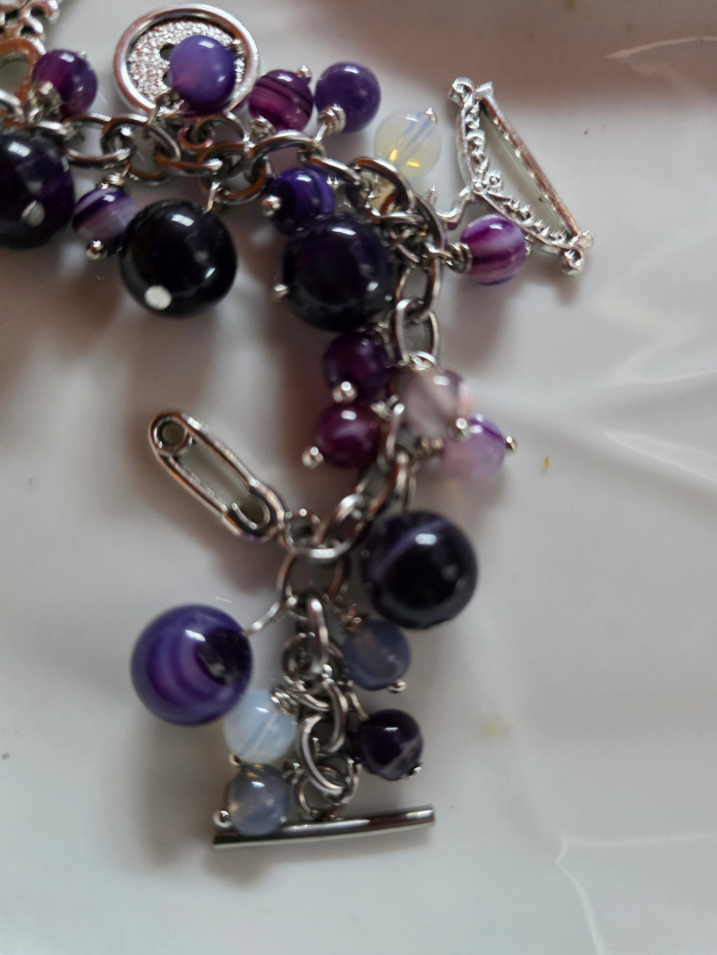 Charm bracelet seamstress