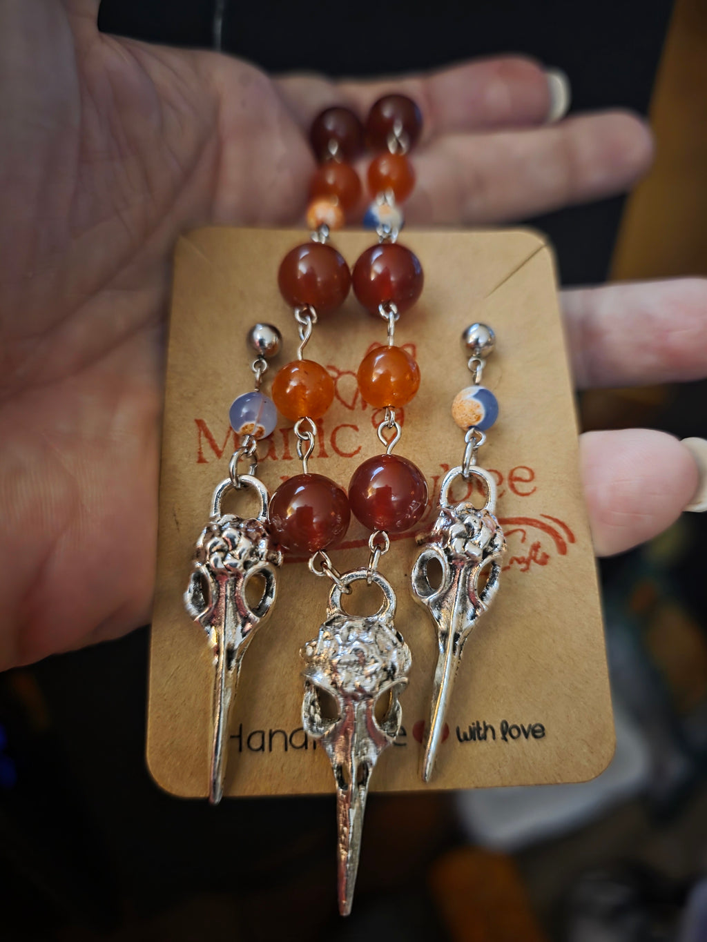 Carnelian skull set